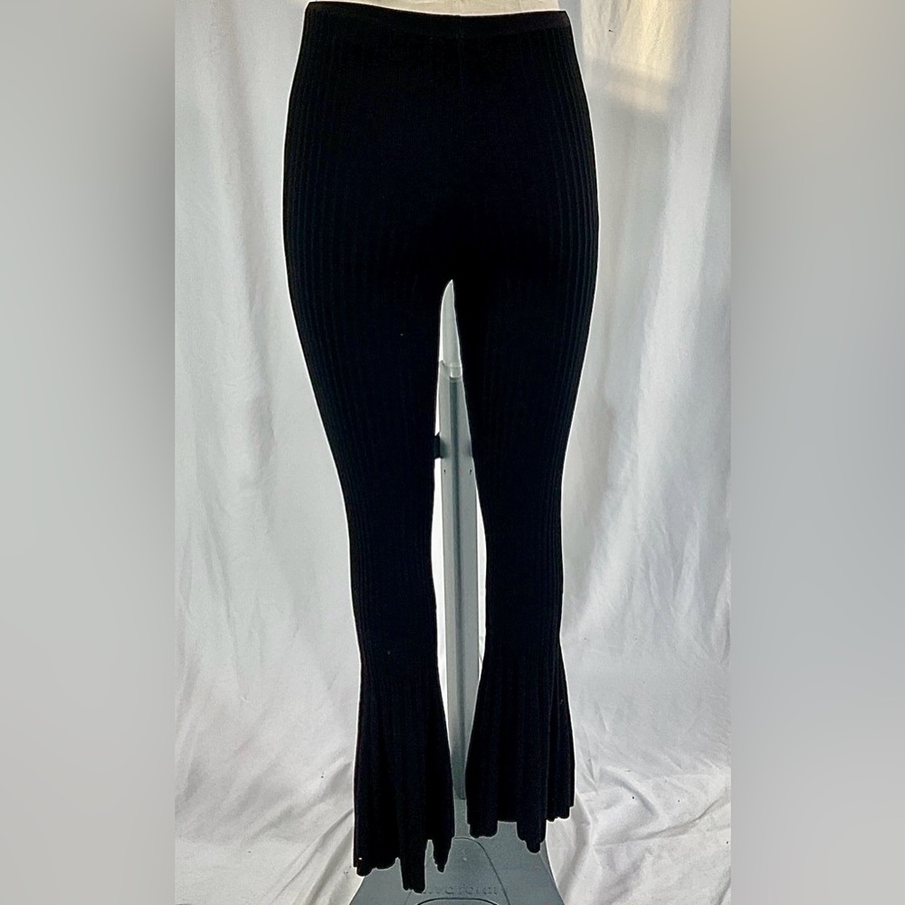 Sandro 'Ribbed' Black Flare Pants - Picture 3 of 6